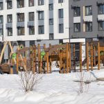 Семейная площадка на закате. ЖК Новый Зеленоград, Московская область, г.о. Химки, д. Рузино.