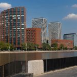 Вид через реку на Даниловский форт и DM Tower, вечерний кадр, ЮАО