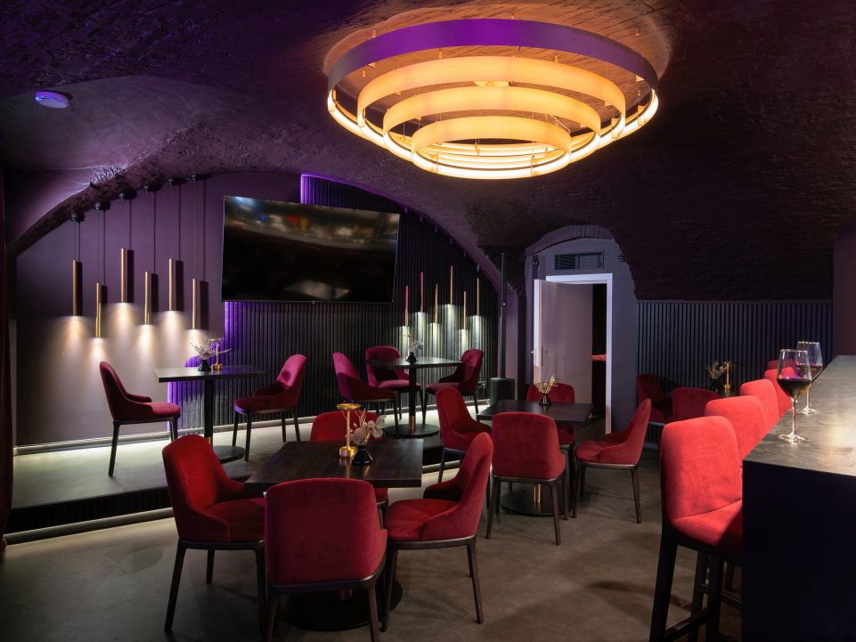 Интерьерная съемка ресторана