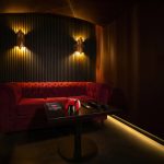 Интерьер смежной комнаты бара