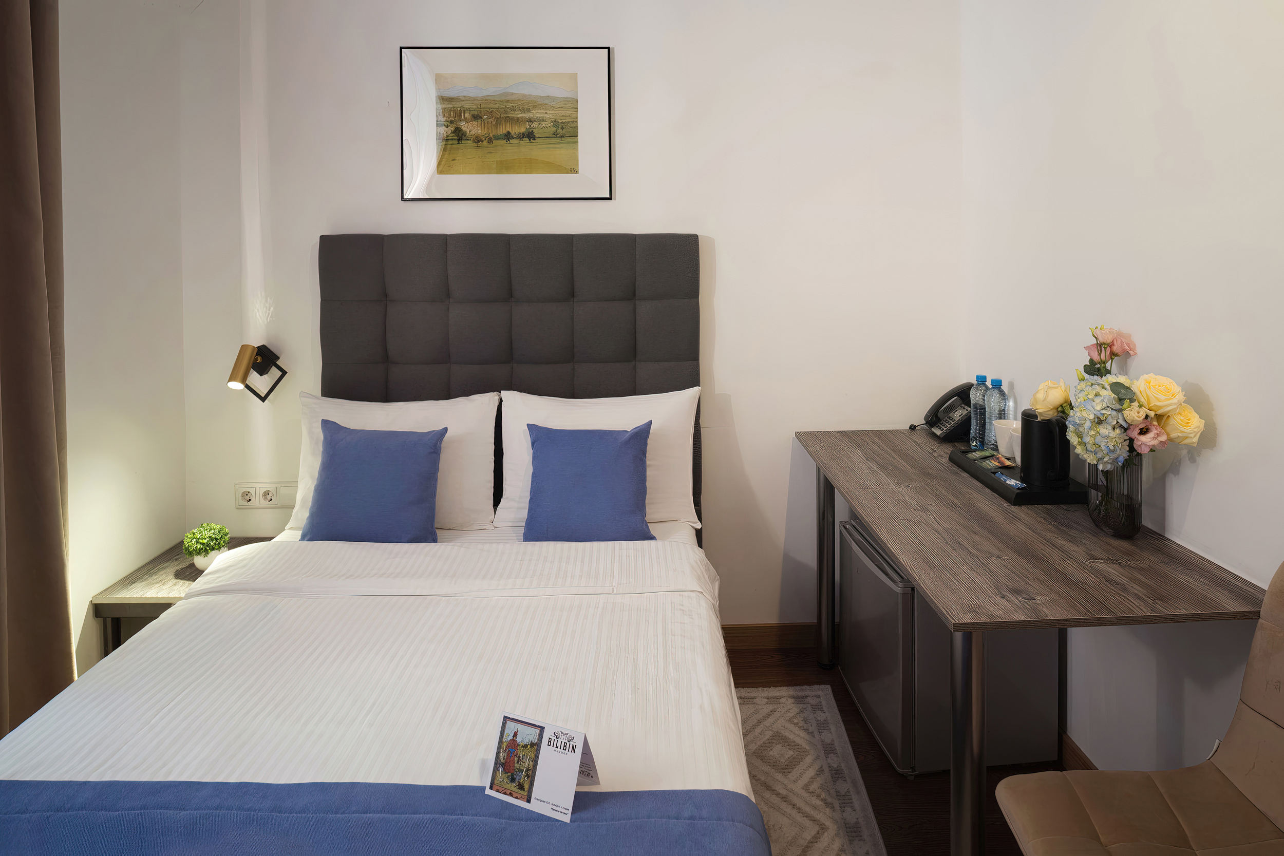 Исторический декор в современном прочтении Архитектурная деталь отеля: сводчатый потолок. Кирилл Толль