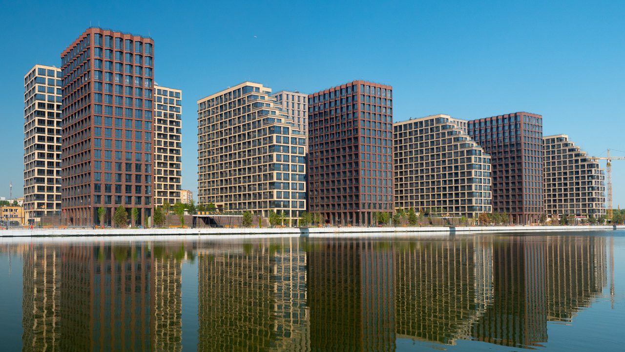 +Бизнес и цена в интерьерной фотографии