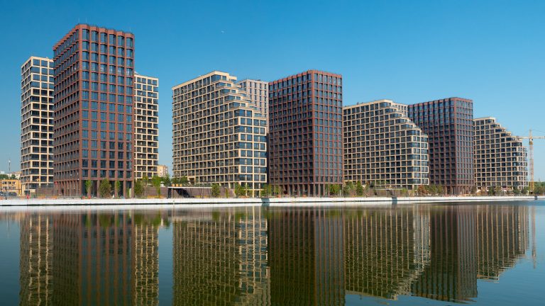 +Бизнес и цена в интерьерной фотографии