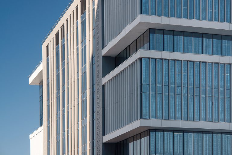 Профессиональный фотограф архитектуры и интерьеров